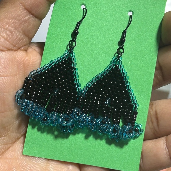 Beaded Black and Blue Triangle Earrings - Picture 3 of 3